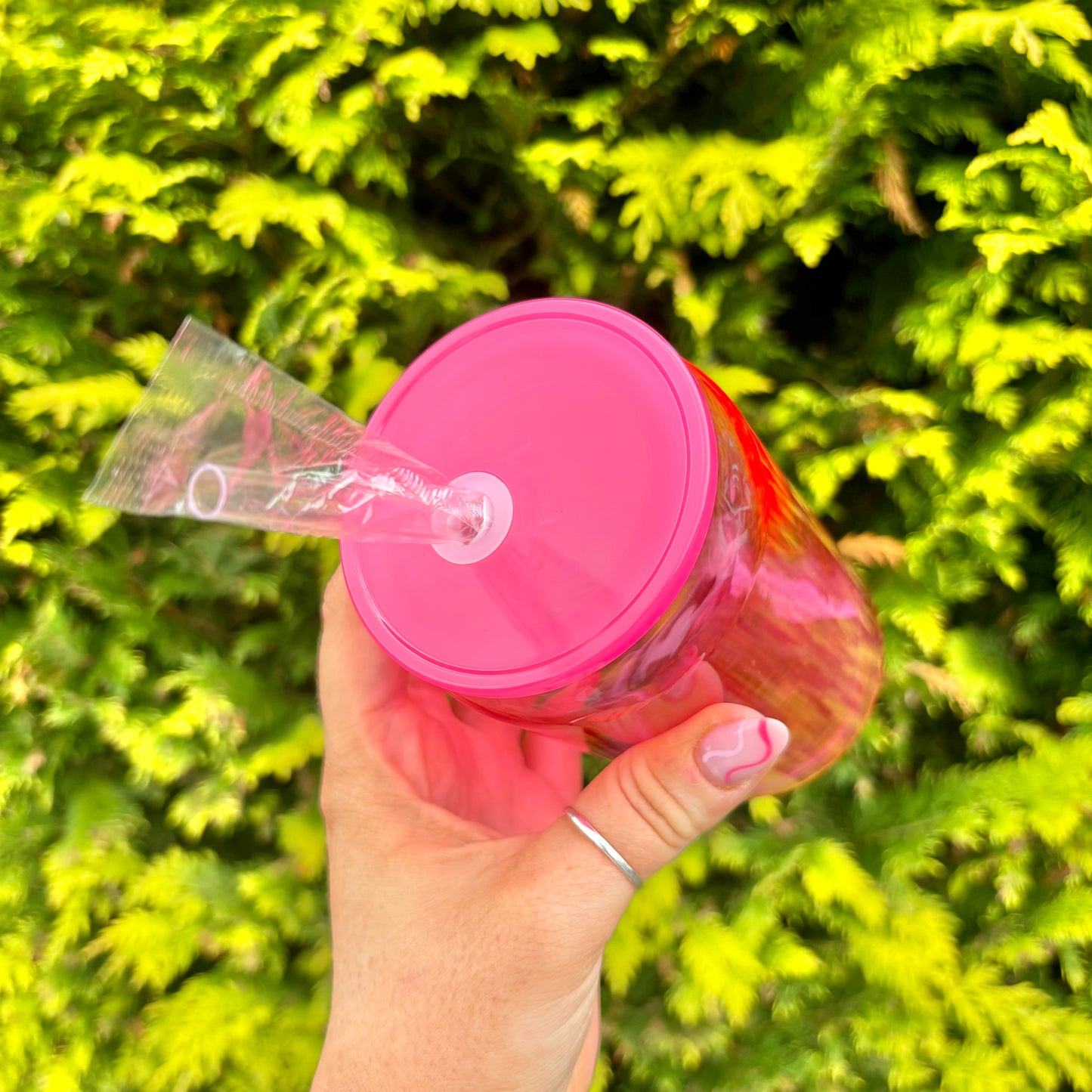16oz Plastic Libby Can - Hot Pink