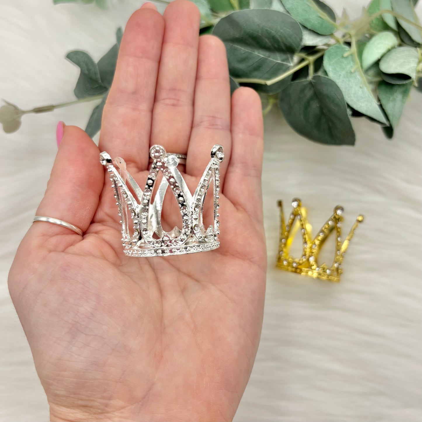 3D Diamante Crown Topper - 1 Pack Cabochon