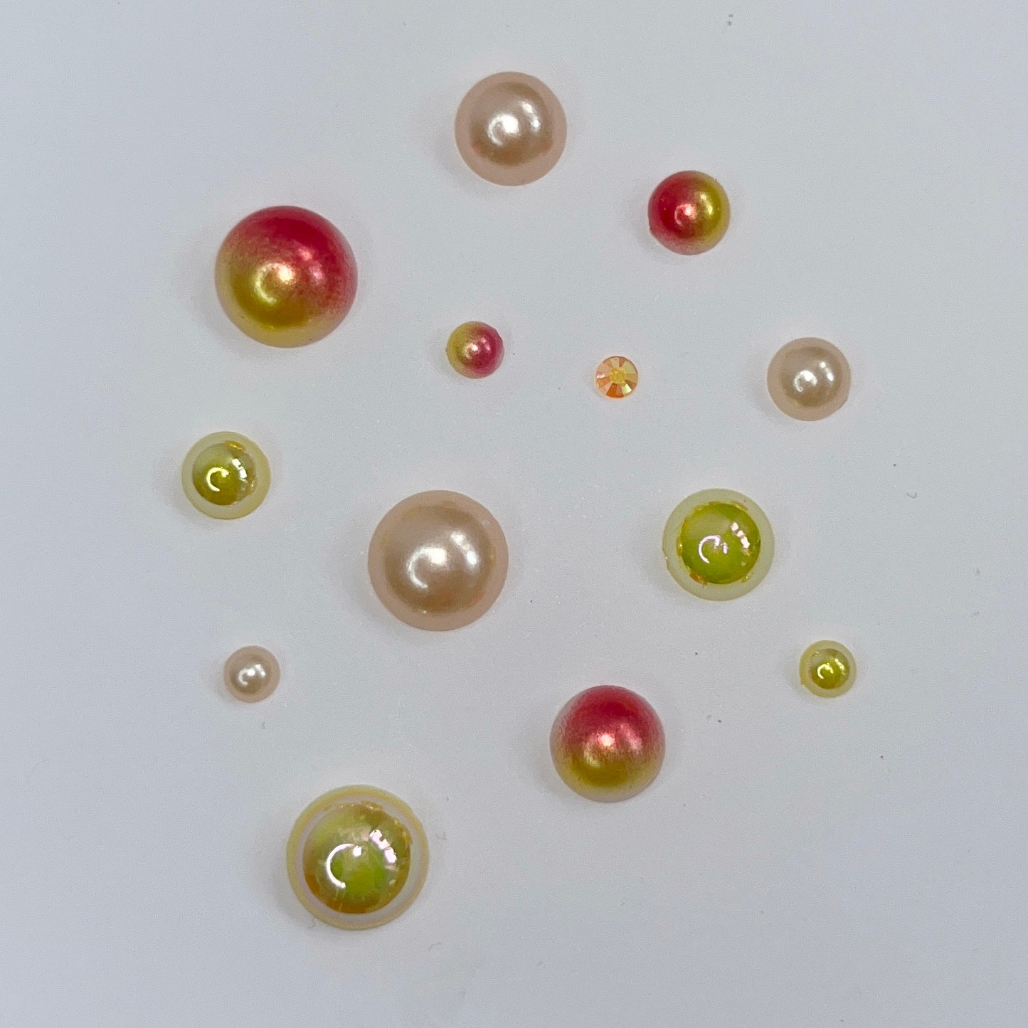 Hunny Pot - Pearl and Rhinestone mix