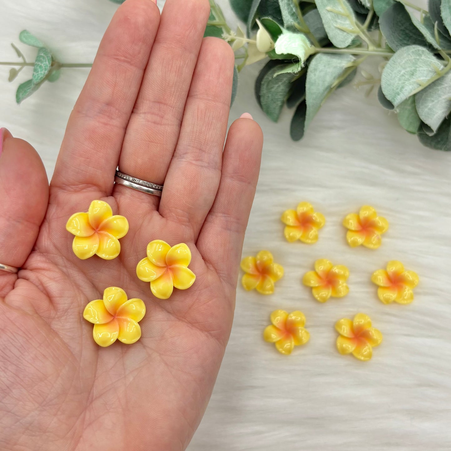 Yellow Lotus Flower - 10 Pack of Cabochons