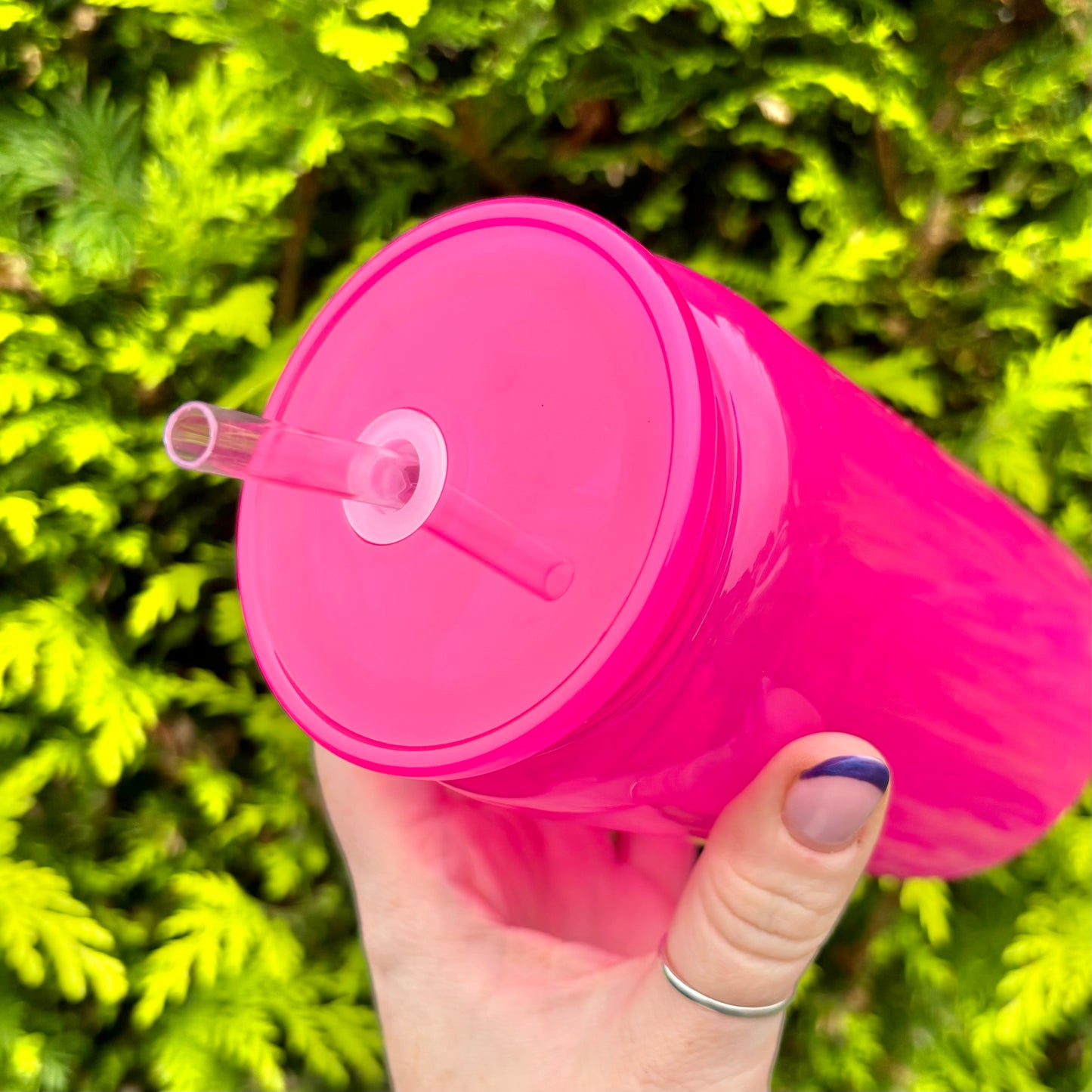 16oz Plastic Libby Can - Neon Pink