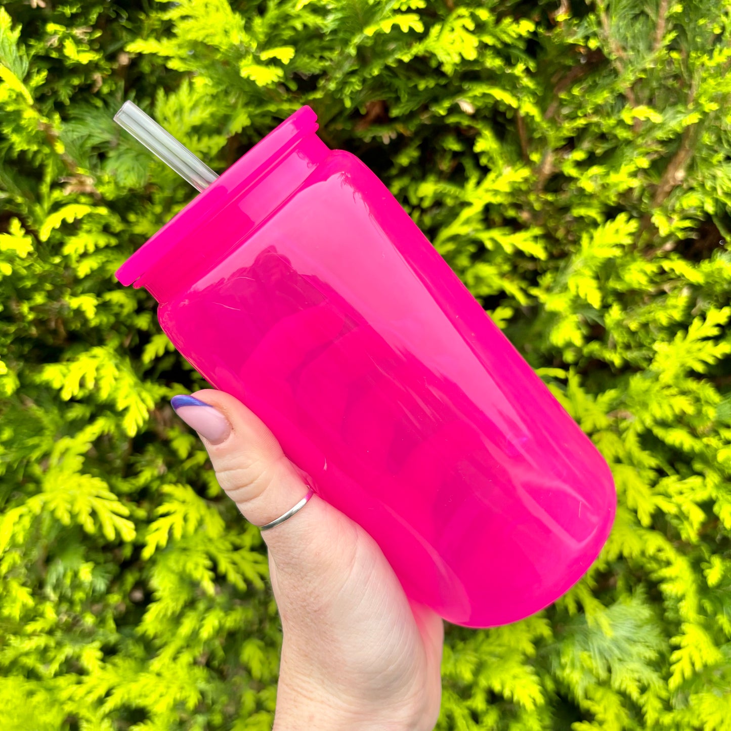 16oz Plastic Libby Can - Neon Pink