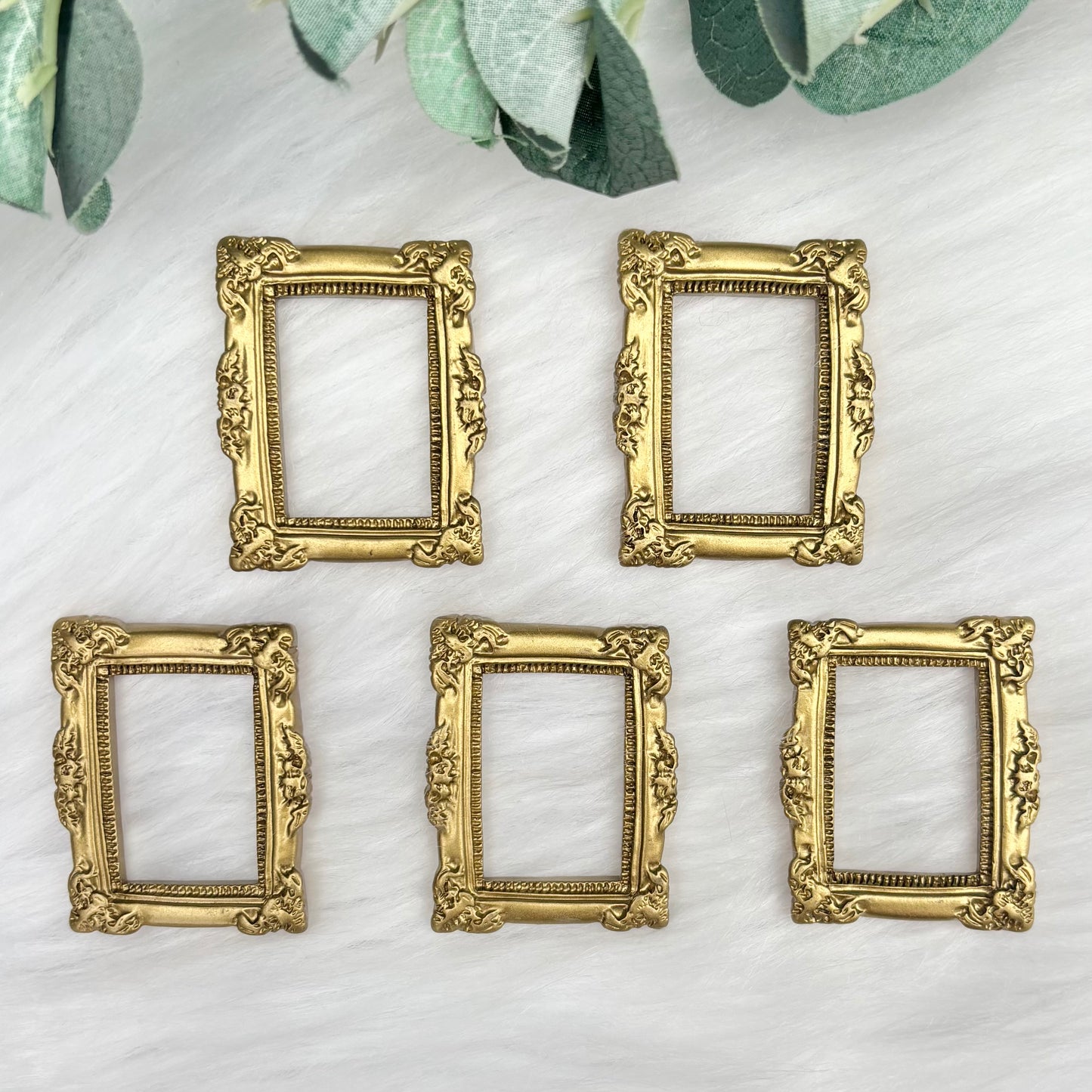 Gold Picture Frames - 5 Pack of Cabochons