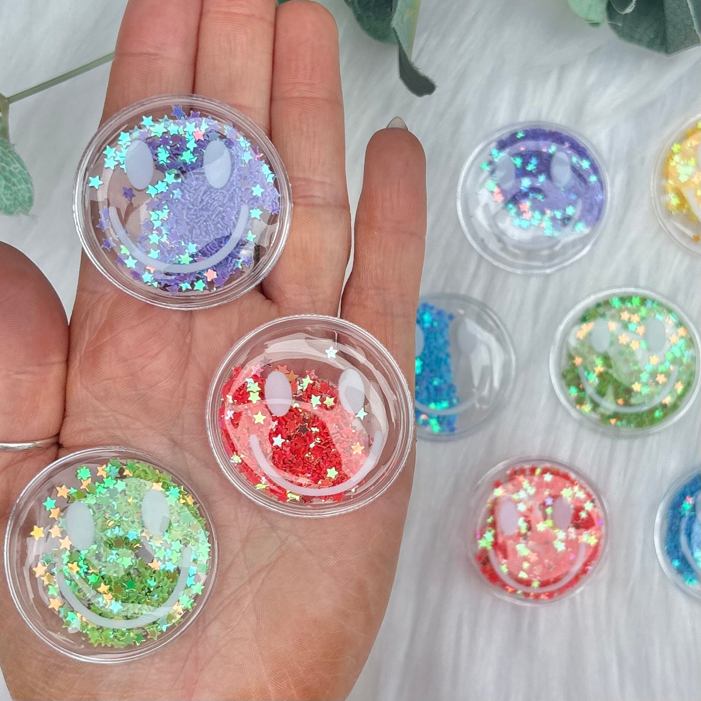 Confetti Smiles - 10 Pack of Cabochons