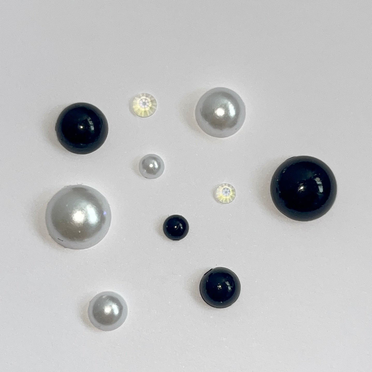 101 - Pearl and Rhinestone mix