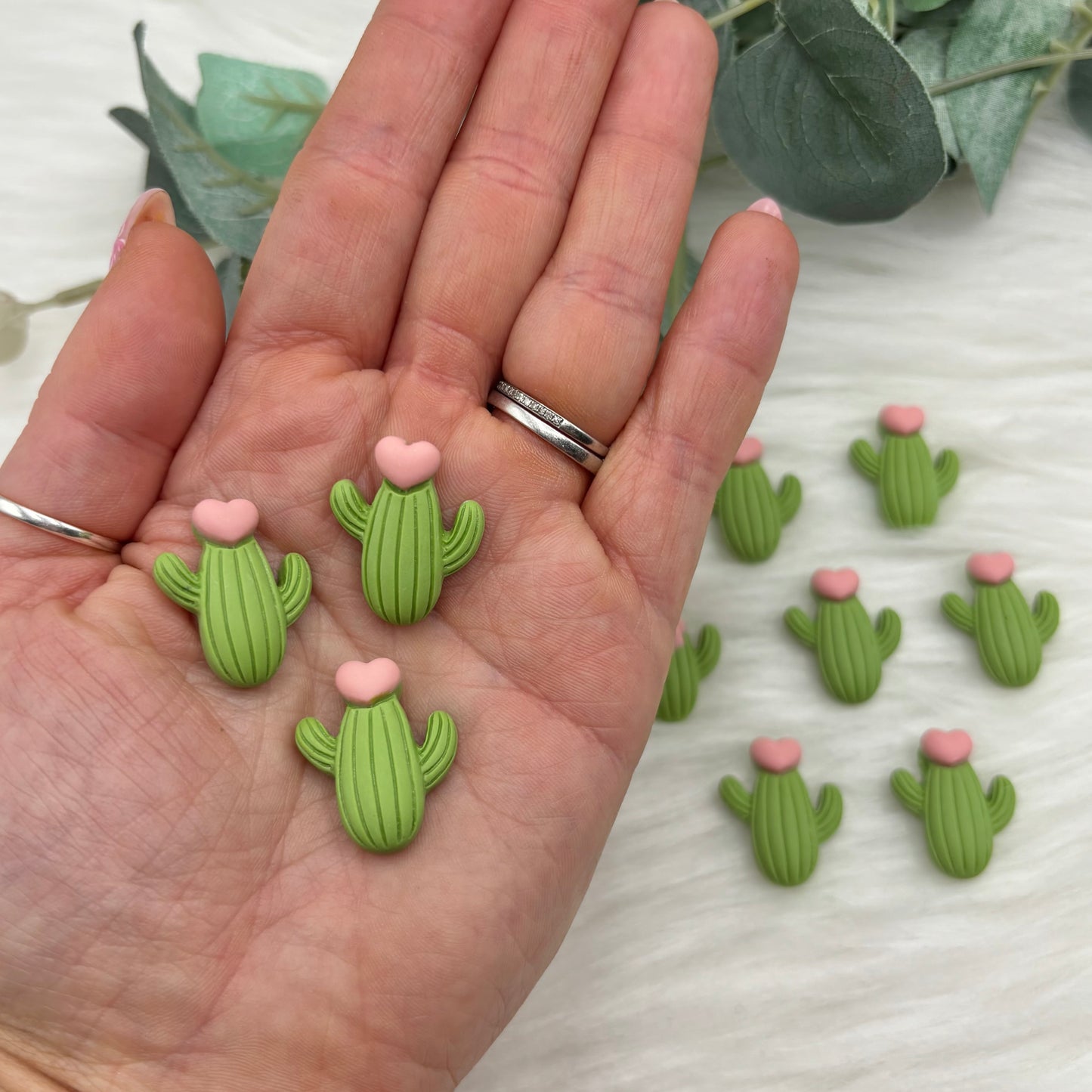 Cute Cactus - 10 Pack of Cabochons