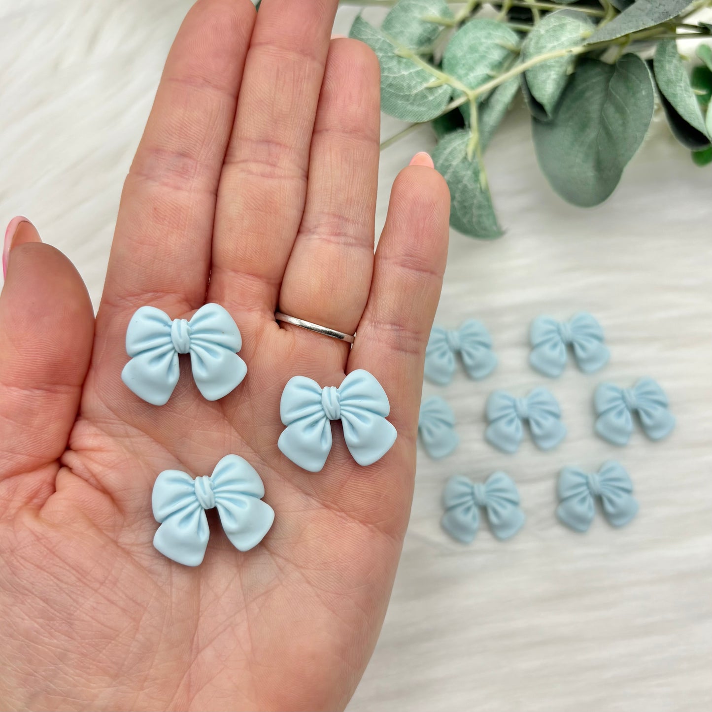 The Perfect Mini Bow - Blue - Pack of 10 Cabochons