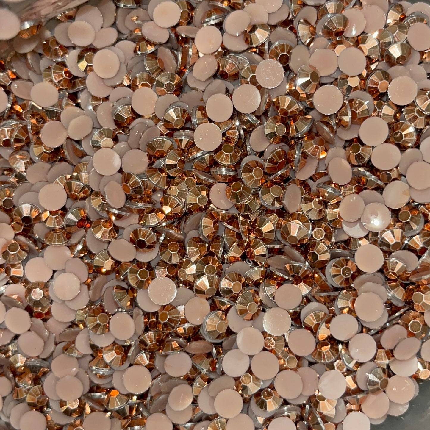Chestnut Resin Rhinestones - 5mm