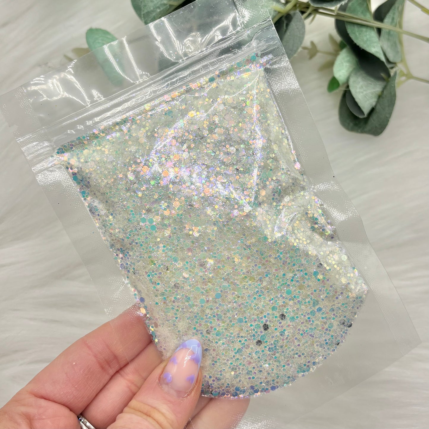Glowing Bush - Chunky Glow In The Dark Glitter