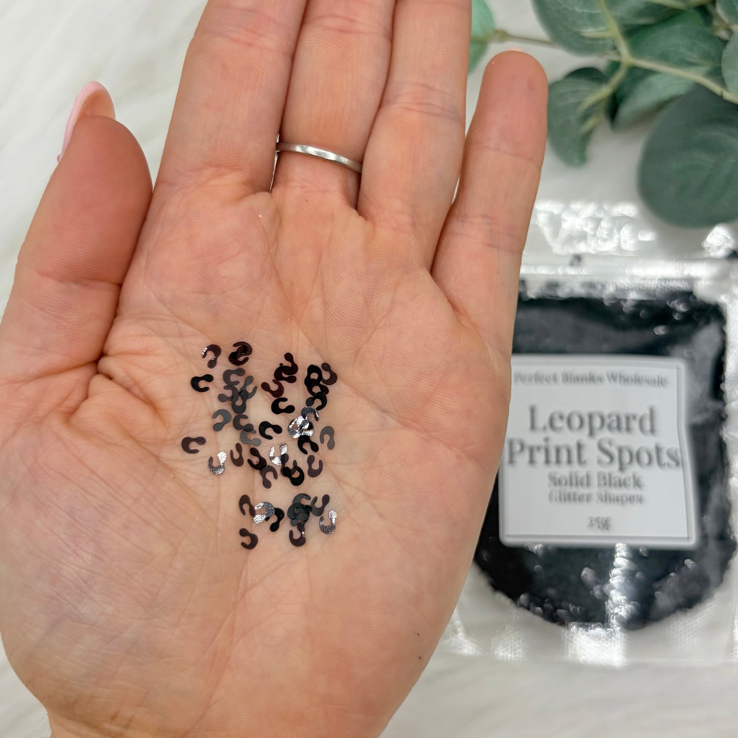 Leopard Print Spots Glitter Shapes - Solid Black - 25g