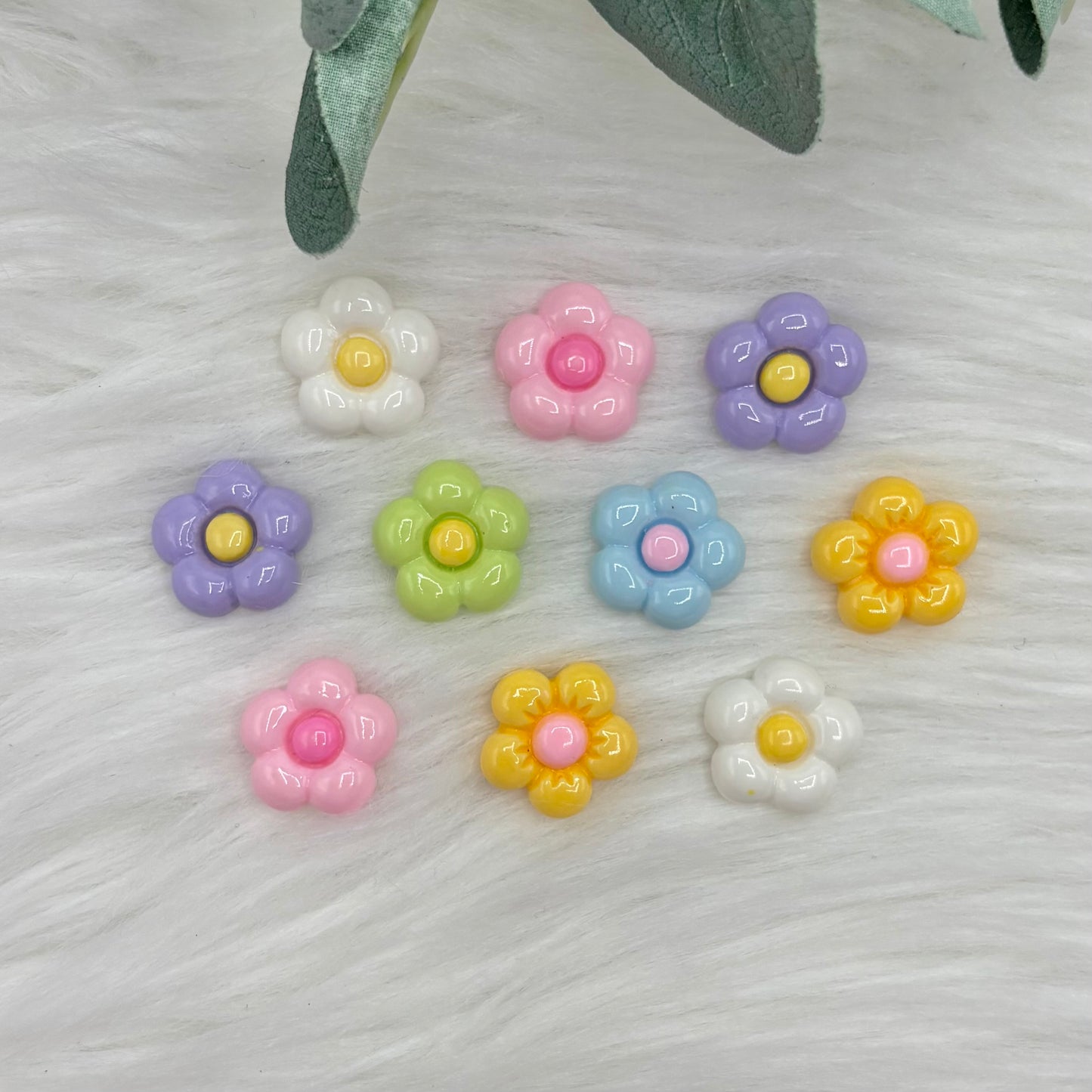 Retro Daisies - 10 Pack of Cabochons