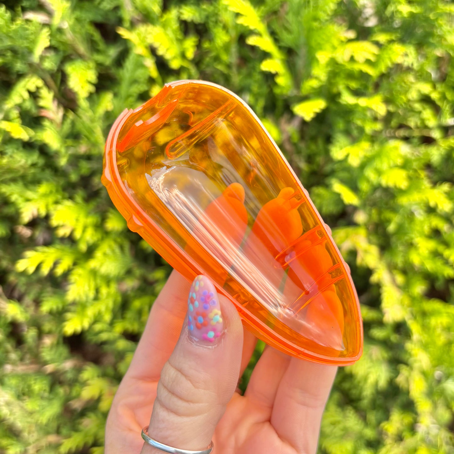 Fillable Easter Carrots
